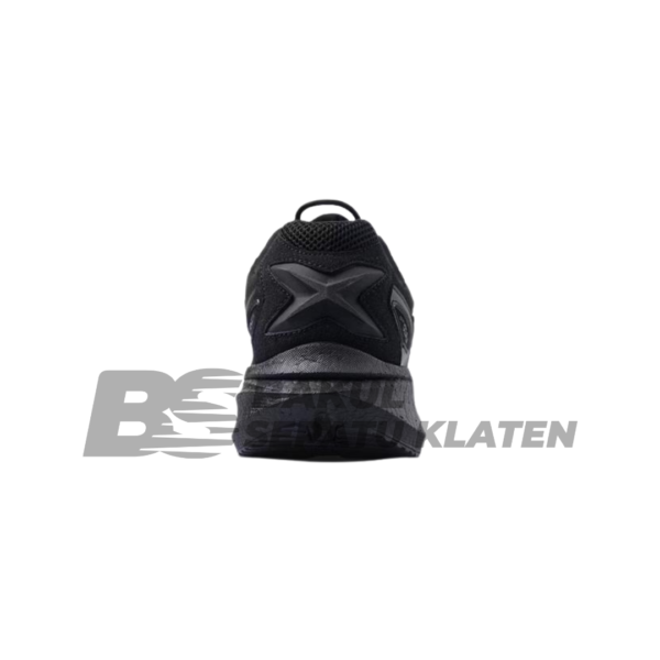 Sepatu Lifestyle Mills Revolt Dynaplate Alpha - White - All black - Original - Outdoor - Sepatu Casual Lifestyle Pria dan Wanita - all black, 40
